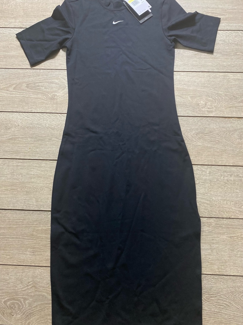 NWT Black Nike Women's Small Sportswear Essential Tight Midi Dress DV7878-010